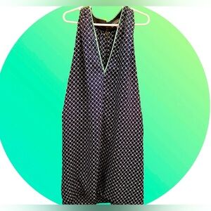 Vince Camuto sleeveless blouse size small